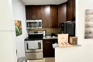 7904 West Dr, North Bay Village, FL 33141 - Photo 22