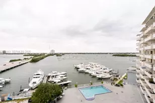 7904 West Dr, North Bay Village, FL 33141 - Photo 38