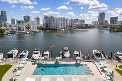 900 Bay Dr Ds14, Miami Beach, FL 33141 - Photo 1