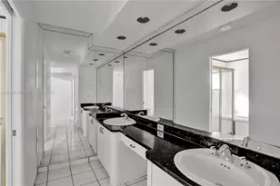 11854 SW 210th St, Miami, FL 33177 - Photo 36