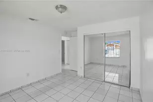 11854 SW 210th St, Miami, FL 33177 - Photo 24