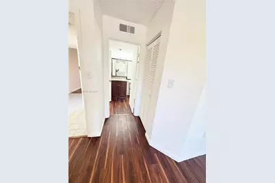 16203 Glenmoor Dr #16203, West Palm Beach, FL 33409 - Photo 14