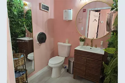 [Address not provided], Miami, FL 33165 - Photo 20