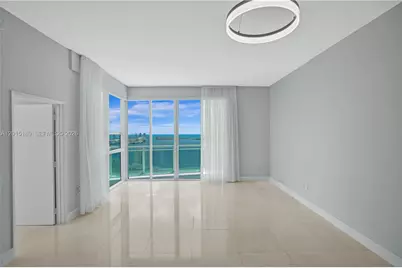 950 Brickell Bay Dr #4610, Miami, FL 33131 - Photo 2