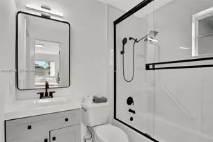 1220 NE 8th St, Pompano Beach, FL 33060 - Photo 6