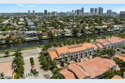 21399 Marina Cove Cir #11M, Aventura, FL 33180 - Photo 4