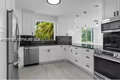 21399 Marina Cove Cir #11M, Aventura, FL 33180 - Photo 12