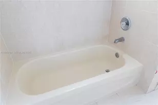 379 NE 34th Ave, Homestead, FL 33033 - Photo 10
