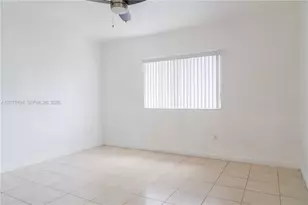 379 NE 34th Ave, Homestead, FL 33033 - Photo 8