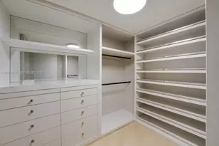 1 Grove Isle Dr, Miami, FL 33133 - Photo 22