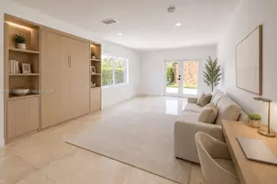 11445 N Bayshore Dr, North Miami, FL 33181 - Photo 12