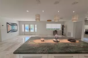 11445 N Bayshore Dr, North Miami, FL 33181 - Photo 10