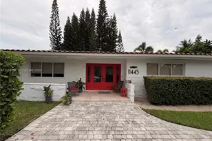 11445 N Bayshore Dr, North Miami, FL 33181 - Photo 1