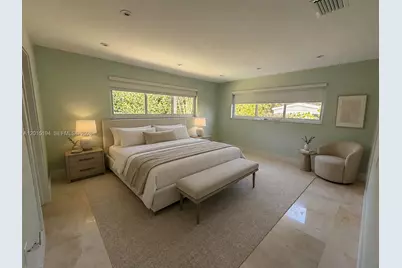 11445 N Bayshore Dr, North Miami, FL 33181 - Photo 14