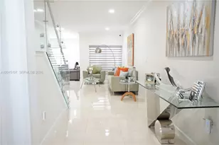 10913 NW 67th St, Doral, FL 33178 - Photo 10