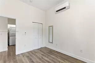 830 SE 14th St, Fort Lauderdale, FL 33316 - Photo 12