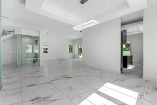 8221 NW 34th Dr, Doral, FL 33122 - Photo 6