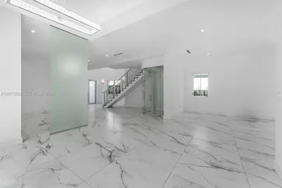 8221 NW 34th Dr, Doral, FL 33122 - Photo 8