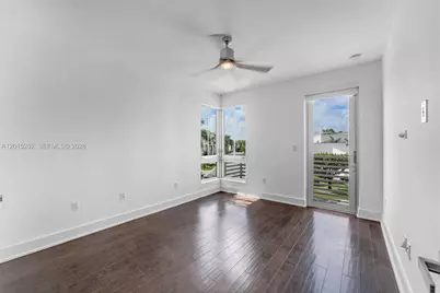 8221 NW 34th Dr, Doral, FL 33122 - Photo 32
