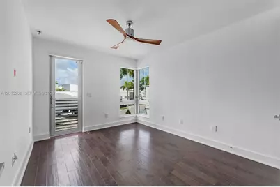 8221 NW 34th Dr, Doral, FL 33122 - Photo 30