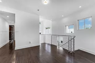 8221 NW 34th Dr, Doral, FL 33122 - Photo 18