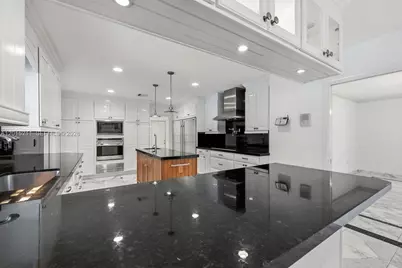 13060 SW 70th Ave, Pinecrest, FL 33156 - Photo 20