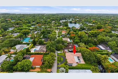 13060 SW 70th Ave, Pinecrest, FL 33156 - Photo 10