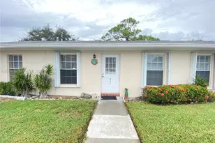 432 Bennington Ln, Lake Worth, FL 33467 - Photo 1