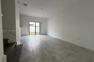 10606 W 33rd Way, Hialeah, FL 33018 - Photo 6