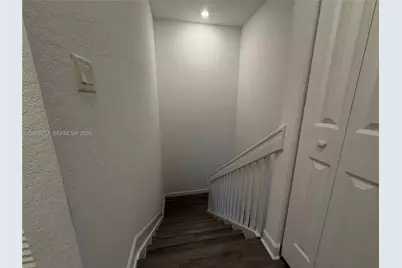 10606 W 33rd Way #10606, Hialeah, FL 33018 - Photo 34