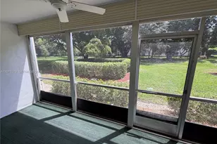 2404 Antigua Cir, Coconut Creek, FL 33066 - Photo 10