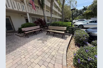 2404 Antigua Cir #H1, Coconut Creek, FL 33066 - Photo 12