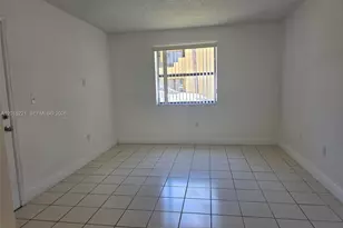556 NW 114th Ave, Sweetwater, FL 33172 - Photo 6