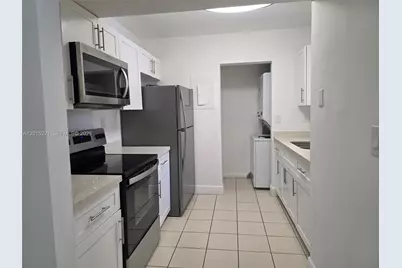556 NW 114th Ave #101, Sweetwater, FL 33172 - Photo 2