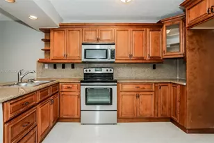 13710 SW 181st Terrace, Miami, FL 33177 - Photo 8