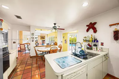 21141 NE 21st Ct, Miami, FL 33179 - Photo 10