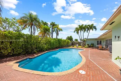 21141 NE 21st Ct, Miami, FL 33179 - Photo 12