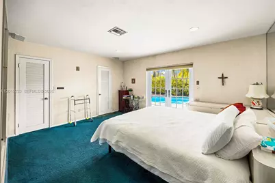 21141 NE 21st Ct, Miami, FL 33179 - Photo 32