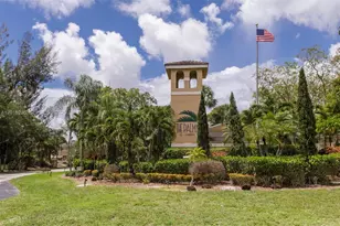 400 Palm Cir W, Pembroke Pines, FL 33025 - Photo 20