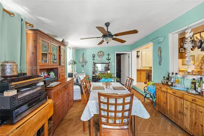3664 Everglades Rd, Palm Beach Gardens, FL 33410 - Photo 14