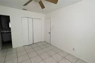 5210 NW 16th St, Lauderhill, FL 33313 - Photo 14