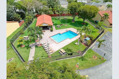 11760 SW 103rd Ln, Miami, FL 33186 - Photo 40