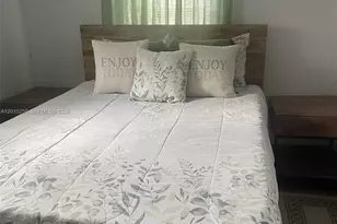 1019 NW 4th Ave, Pompano Beach, FL 33060 - Photo 6