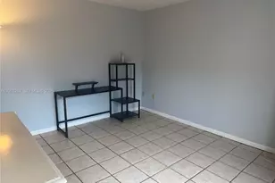 17016 SW 144th Ct, Miami, FL 33177 - Photo 4