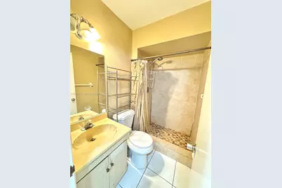 2500 SW 81st Ave #401, Davie, FL 33324 - Photo 4