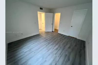 4561 W McNab Rd #17, Pompano Beach, FL 33069 - Photo 10