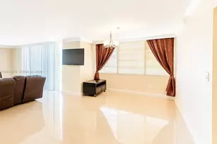 2780 NE 183rd St, Aventura, FL 33160 - Photo 2