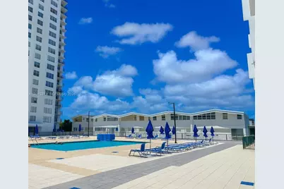 2780 NE 183rd St #717, Aventura, FL 33160 - Photo 20