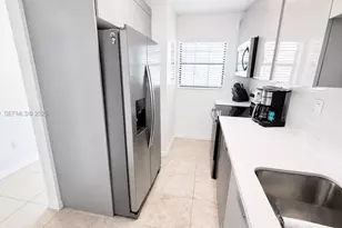 5339 Treetops Dr, Naples, FL 34113 - Photo 4