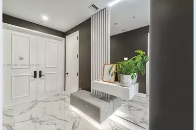 100 S Pointe Dr #2003, Miami Beach, FL 33139 - Photo 20